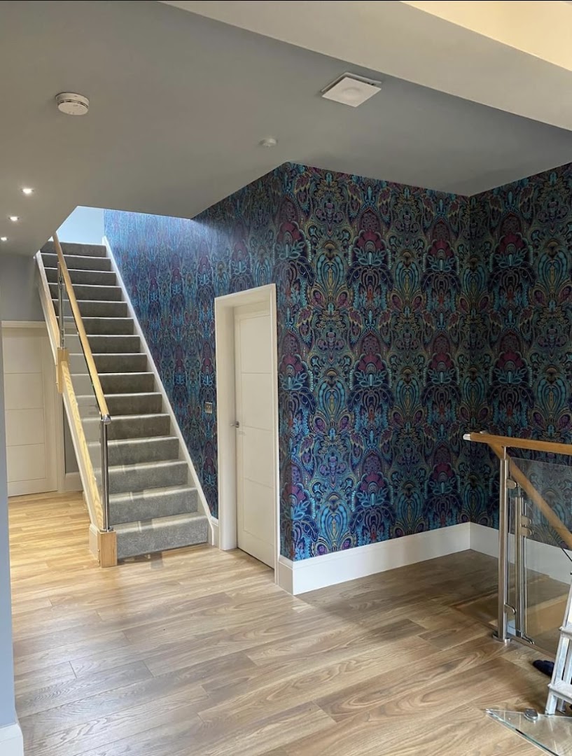 Roberts Decor Painter & Decorator — Photos 3