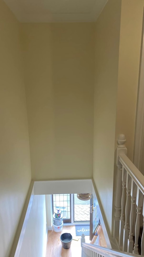 Roberts Decor Painter & Decorator — Photos 7