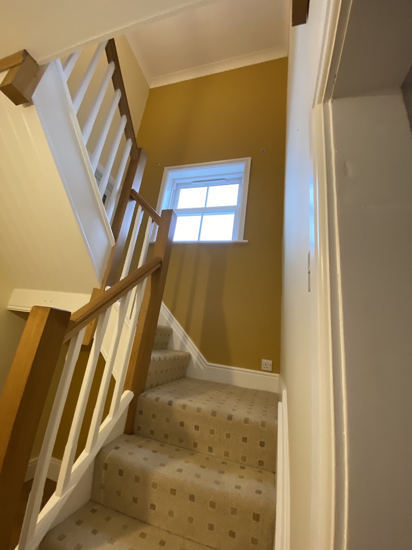 Roberts Decor Painter & Decorator — Photos 6